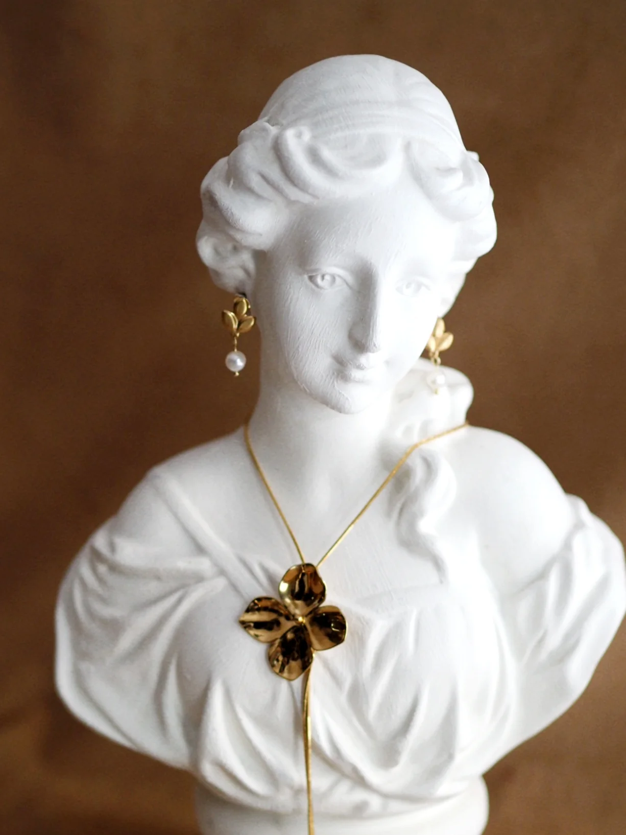 Adjustable Flower Necklace - Image 6