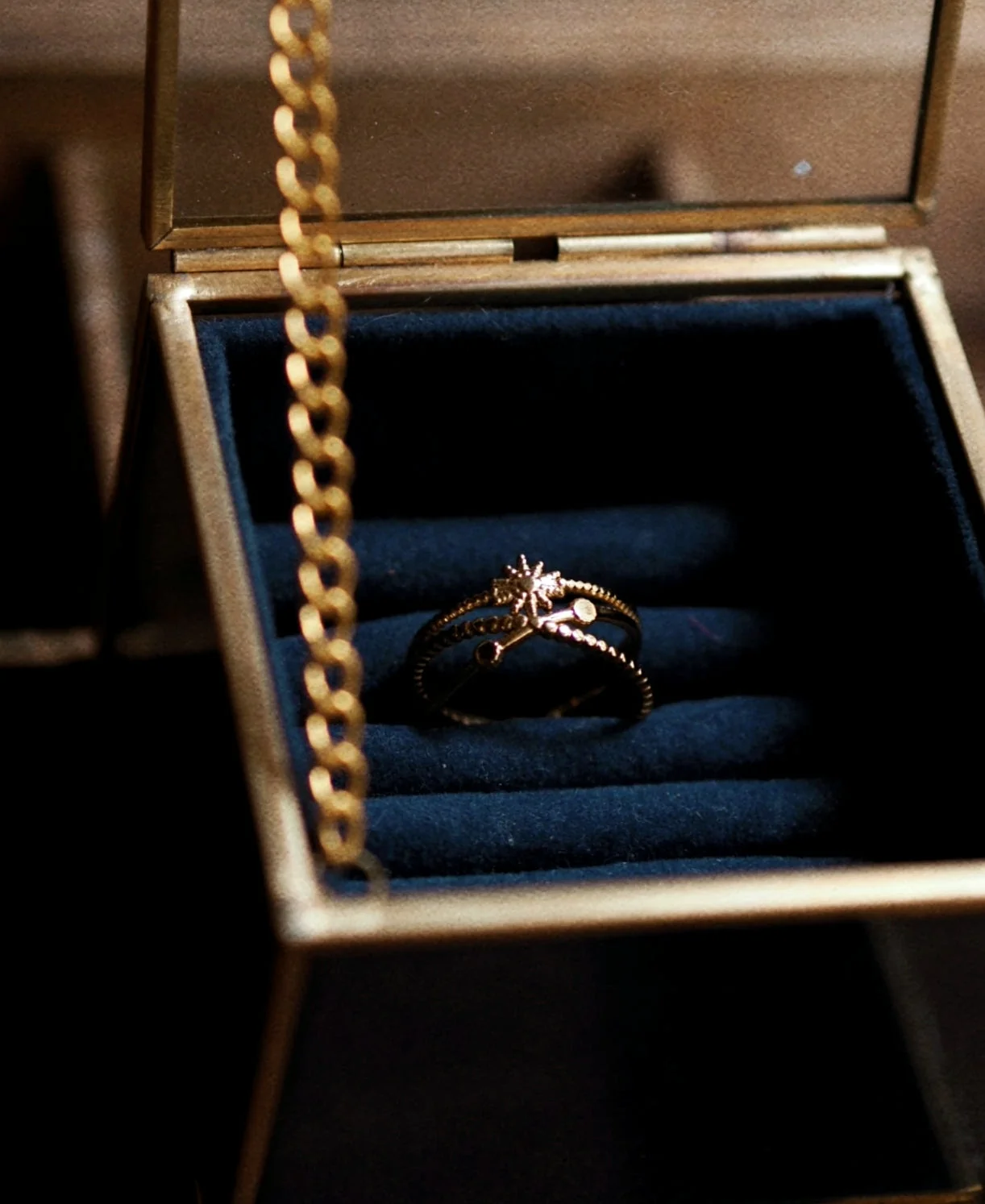 Alpha Centauri Ring Gold / Collection Sparkle - Image 2