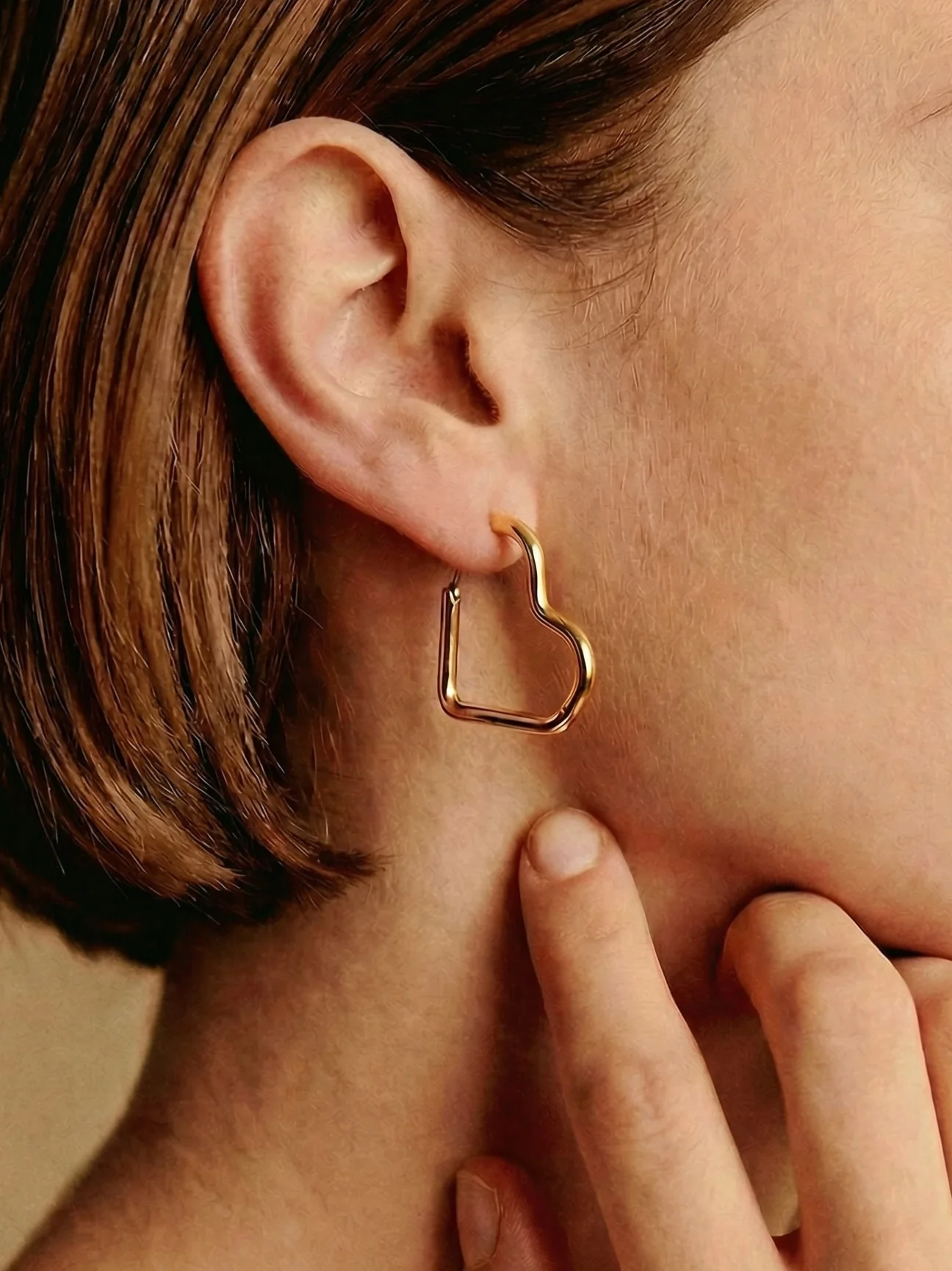 Amélie Heart Earrings in Gold
