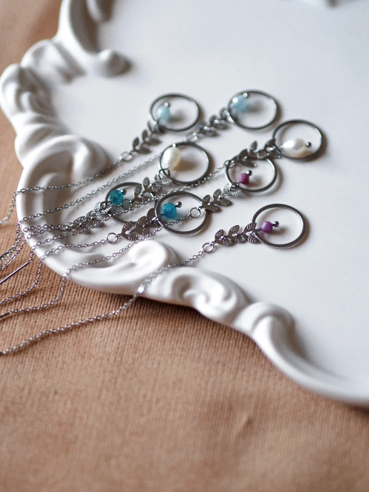 Andrea Atlas Signature Chain Earrings N°41 in Silver - Image 3