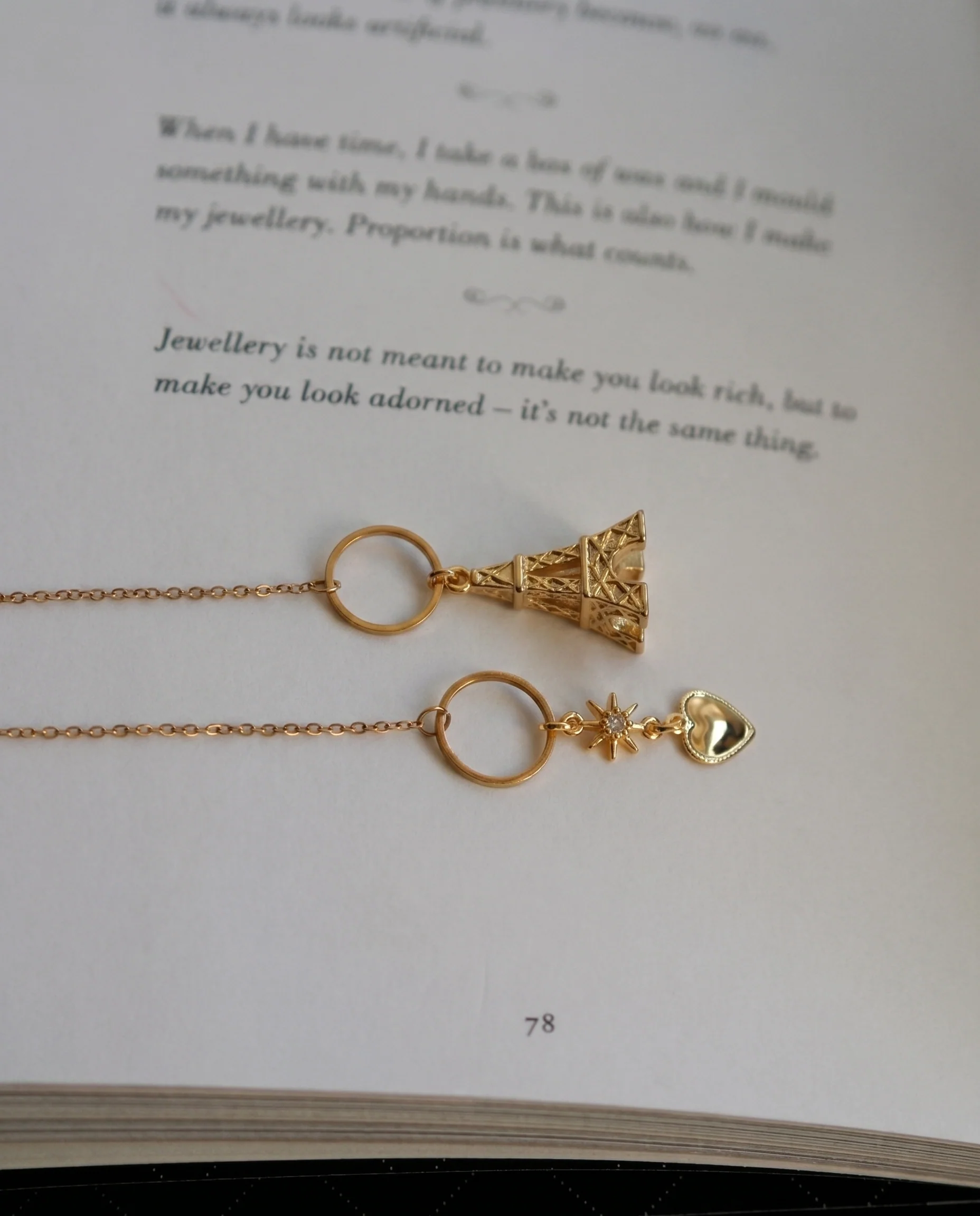 Signature Chain Earrings / Paris Limited Edition in Gold - Image 3