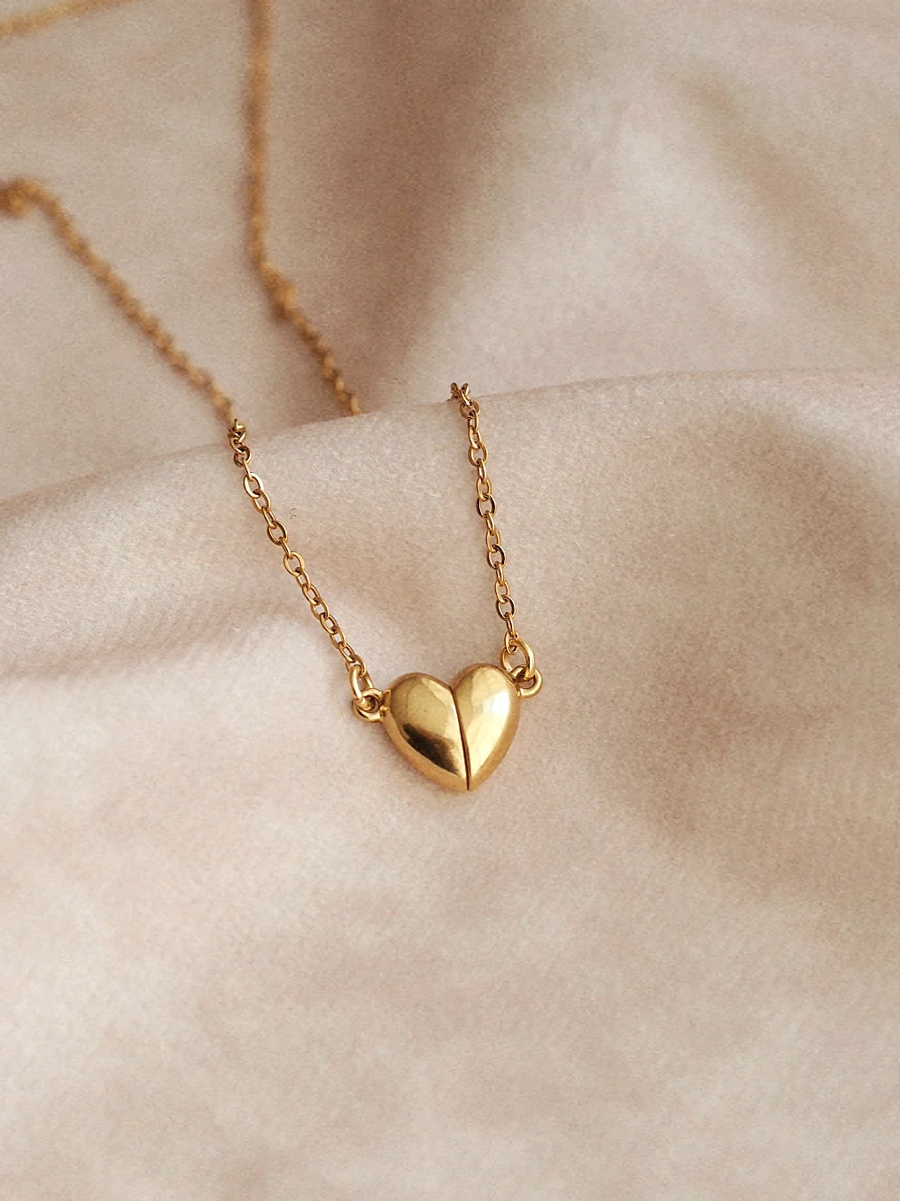 Atlas Magnetic Heart Necklace in Gold - Image 2