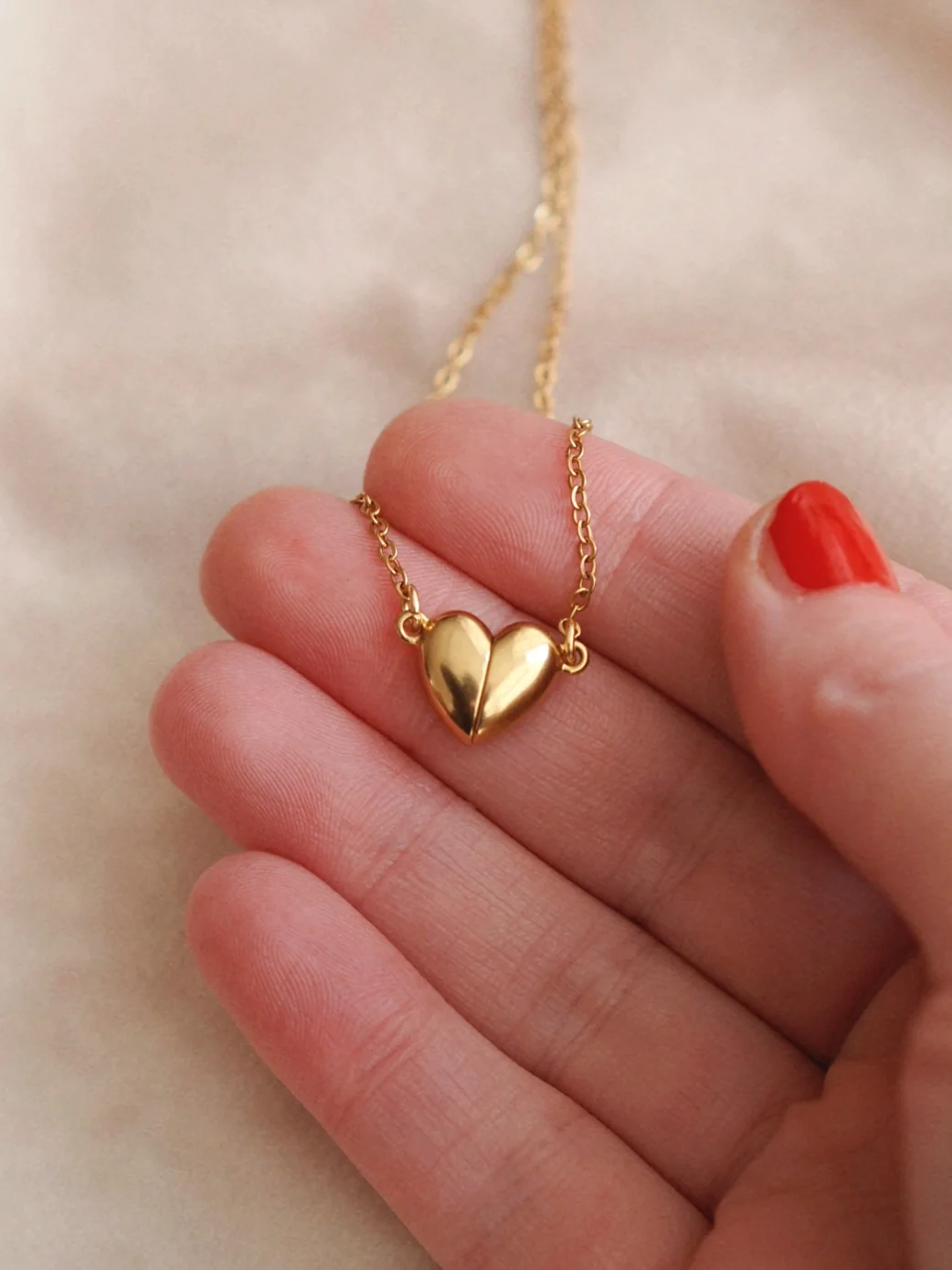 Atlas Magnetic Heart Necklace in Gold - Image 5