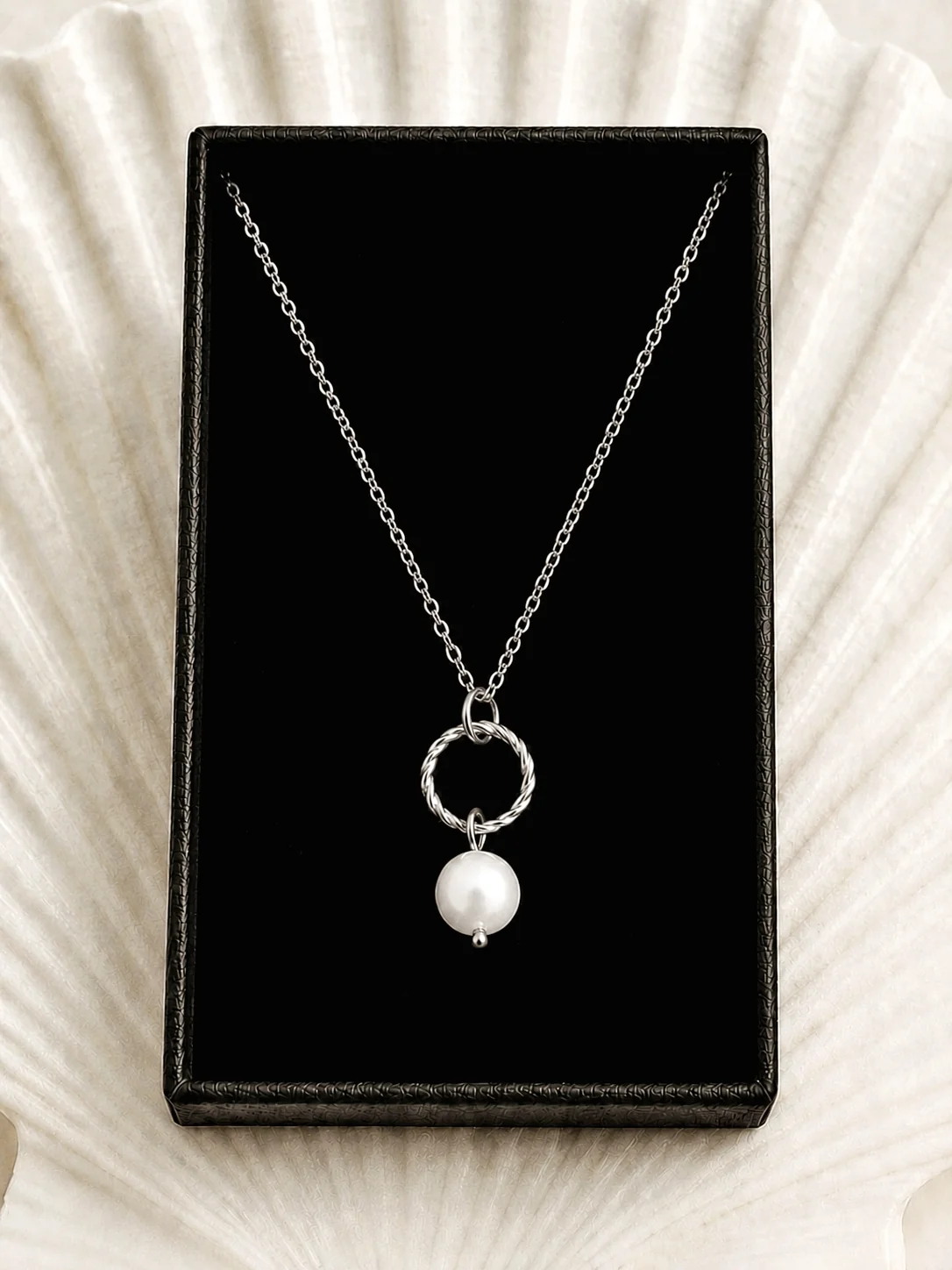 Serene Pearl Necklace in Silver