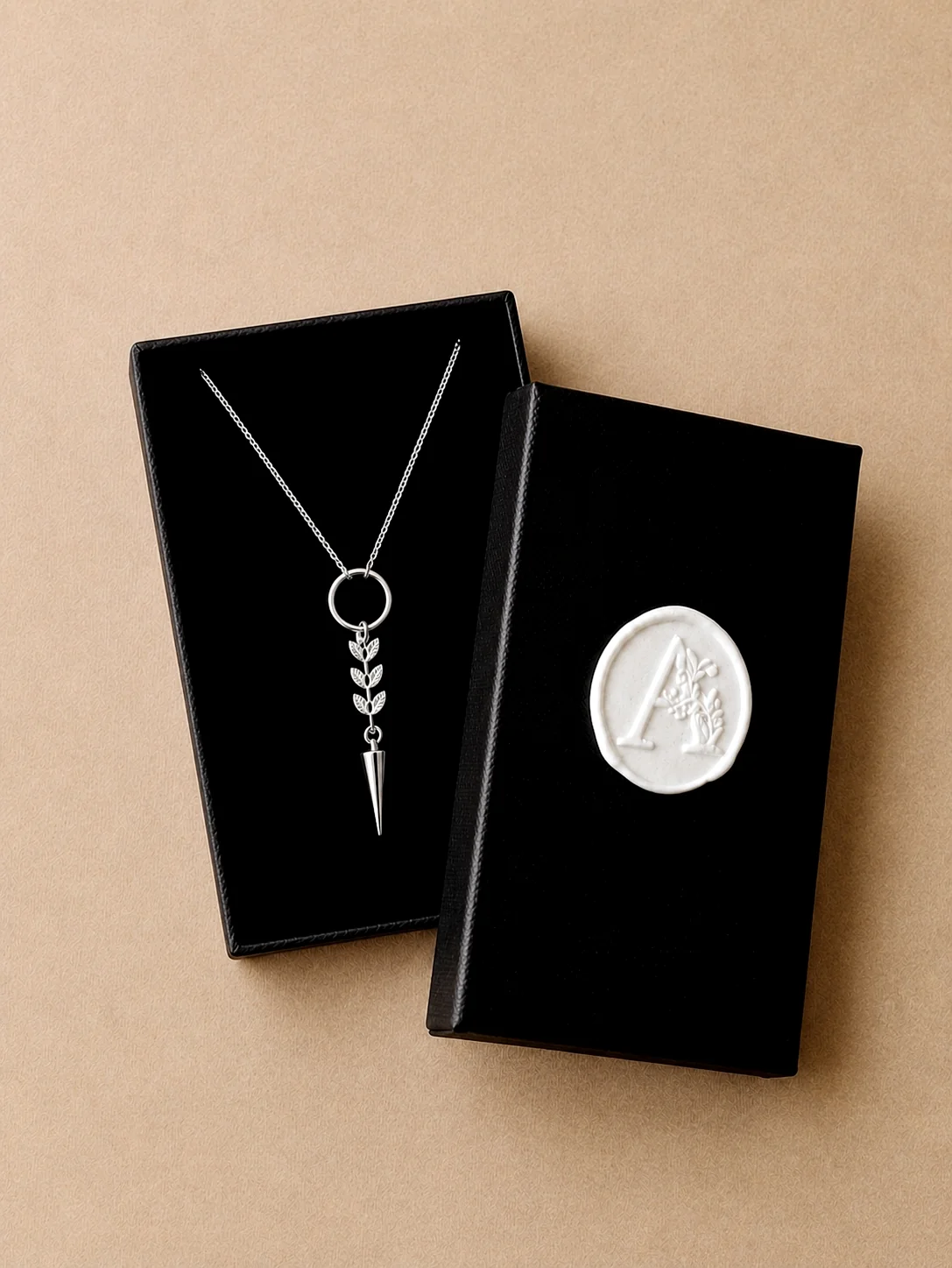 Atlas Spike Necklace in Silver