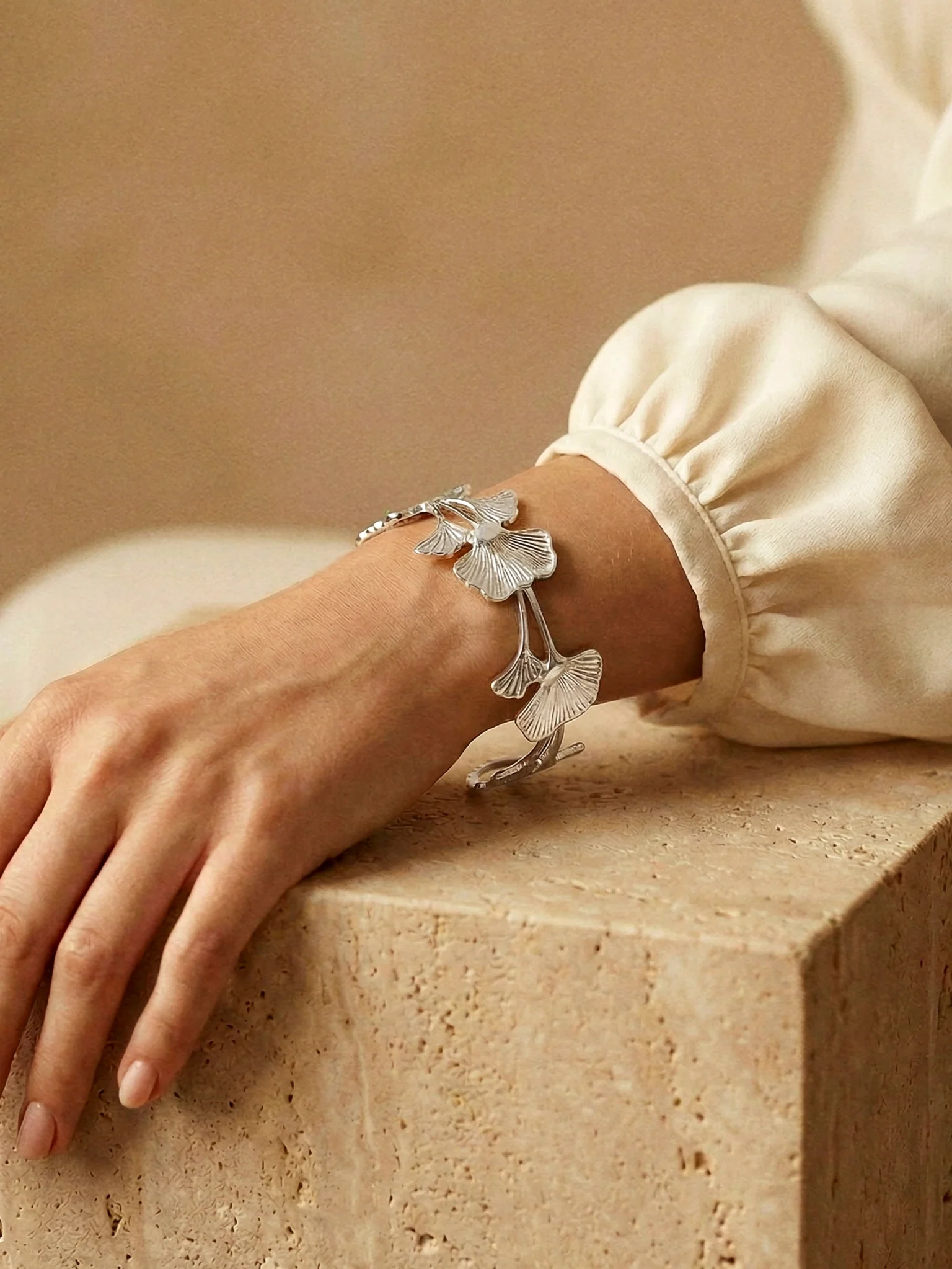 Beautiful Ginkgo Leaf Bangle in Silver
