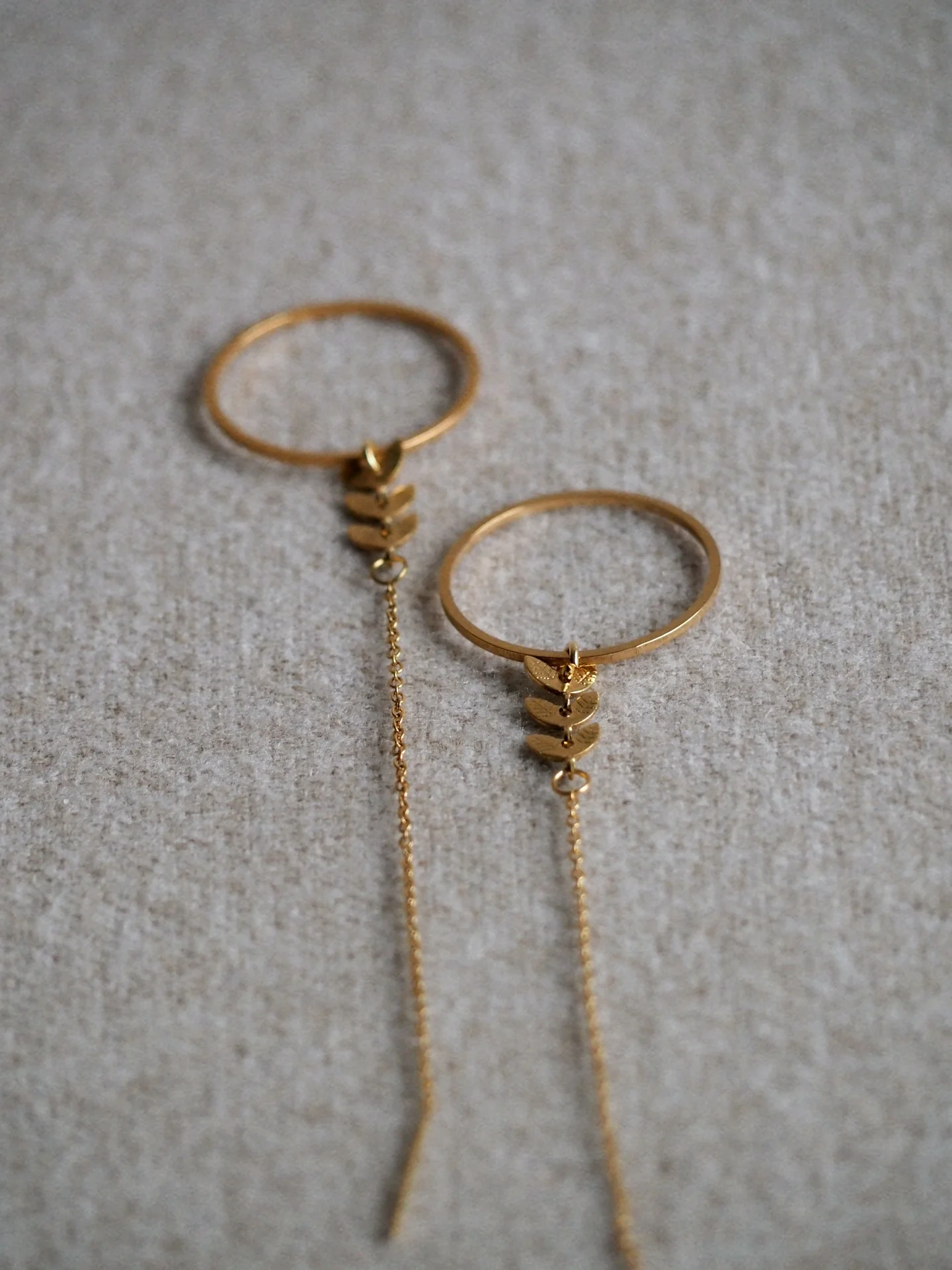 Andrea Atlas Signature Chain Earrings N°5 in Gold - Image 3