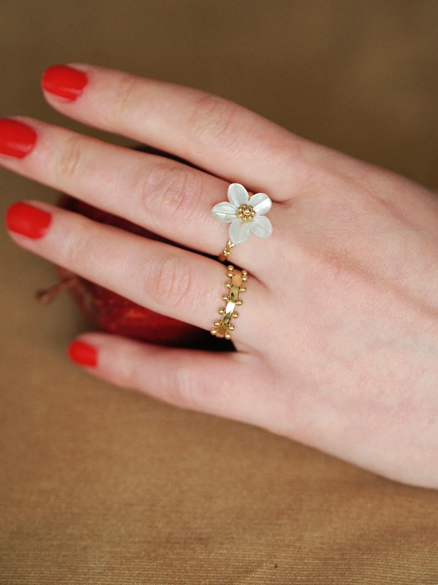 Léa Adjustable Floral Ring - Image 5