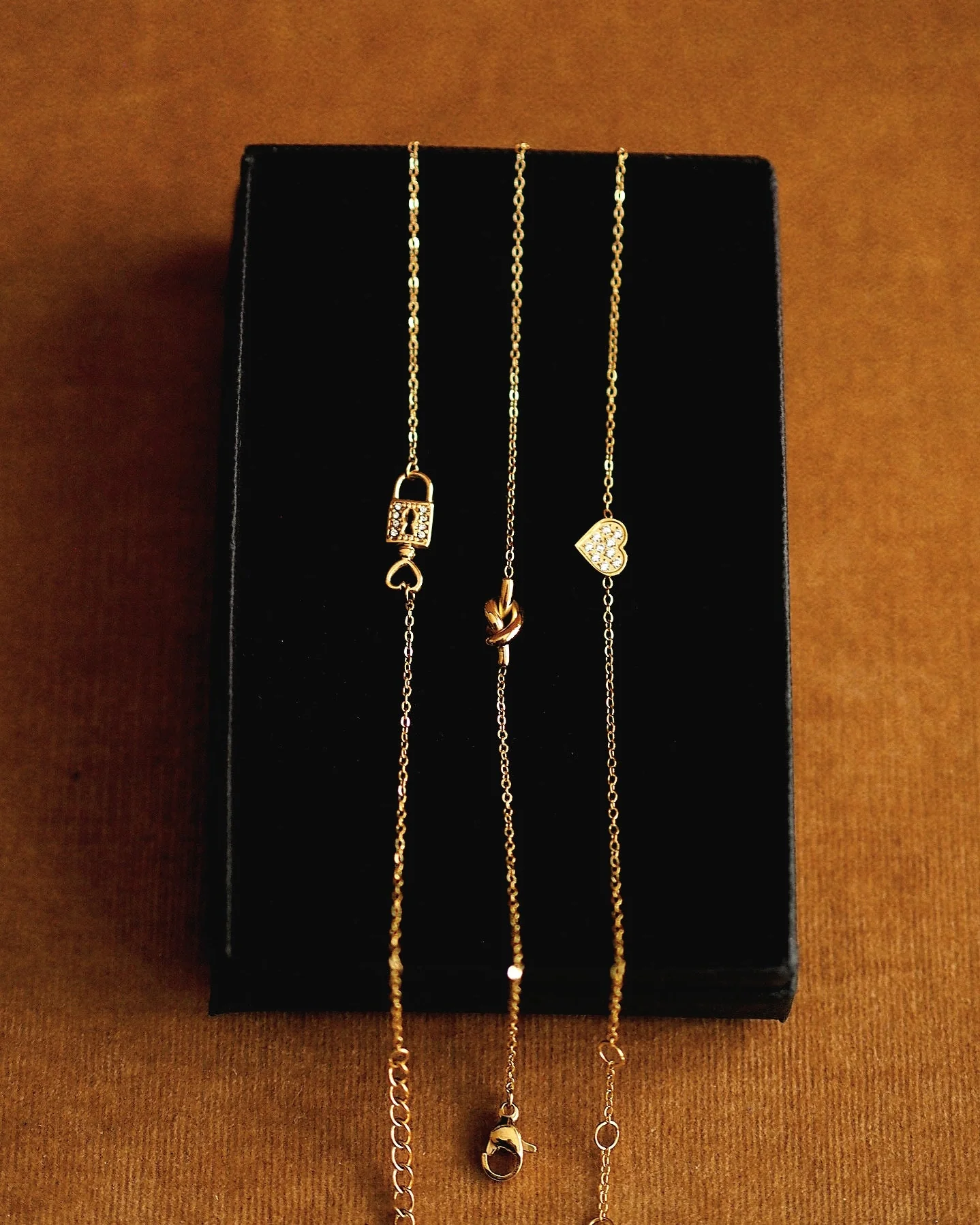 Aura Heart Bracelet in Gold - Image 3