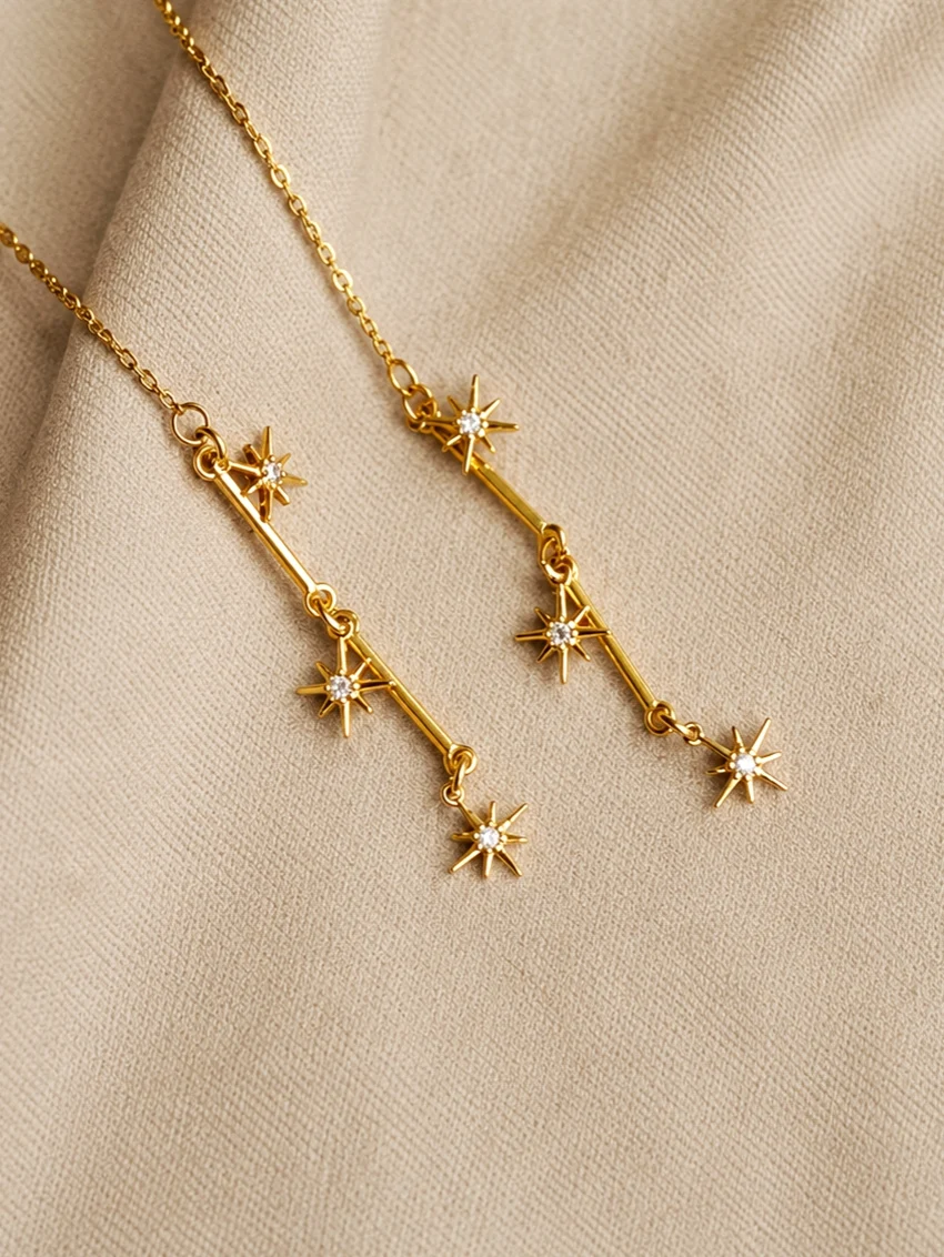 Linea Chain Earrings in Gold / Sparkle Limited Collection - Image 4