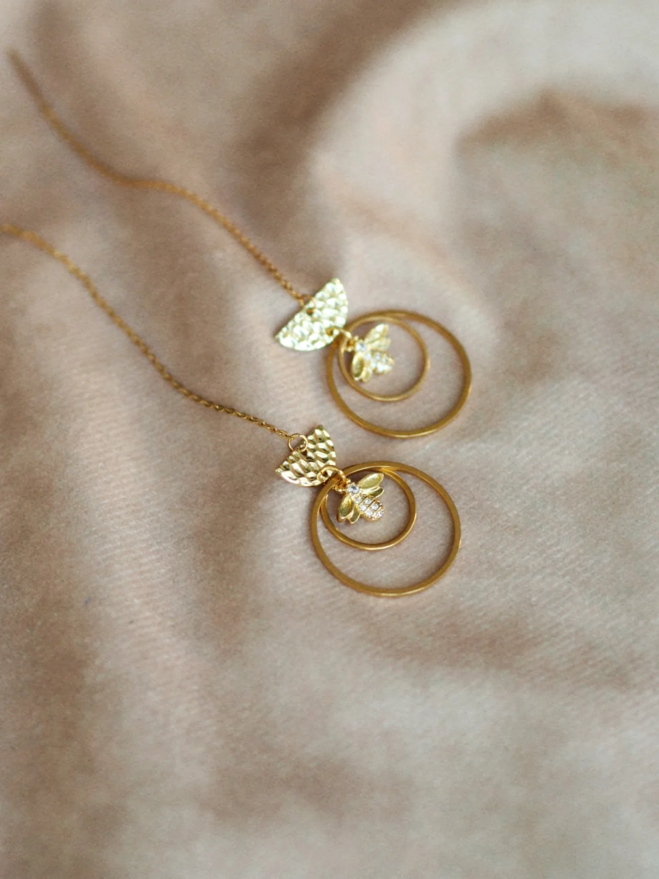 Sparkle Bee Earrings in Gold / Limited Collection - Image 4