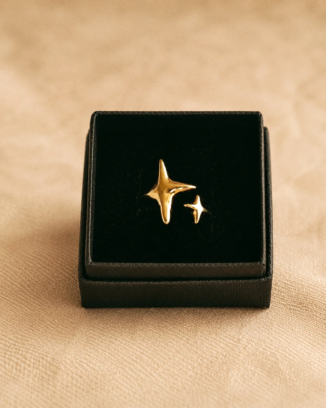 Lyra Open Star Ring in Gold - Image 2
