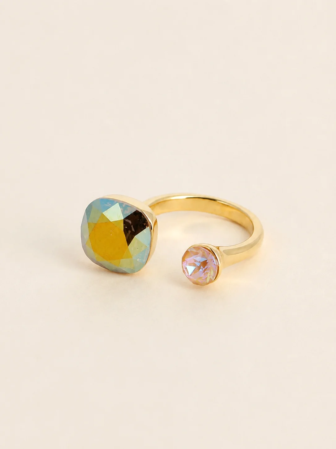 Mirage Ring / 2 Swarovski Stones
