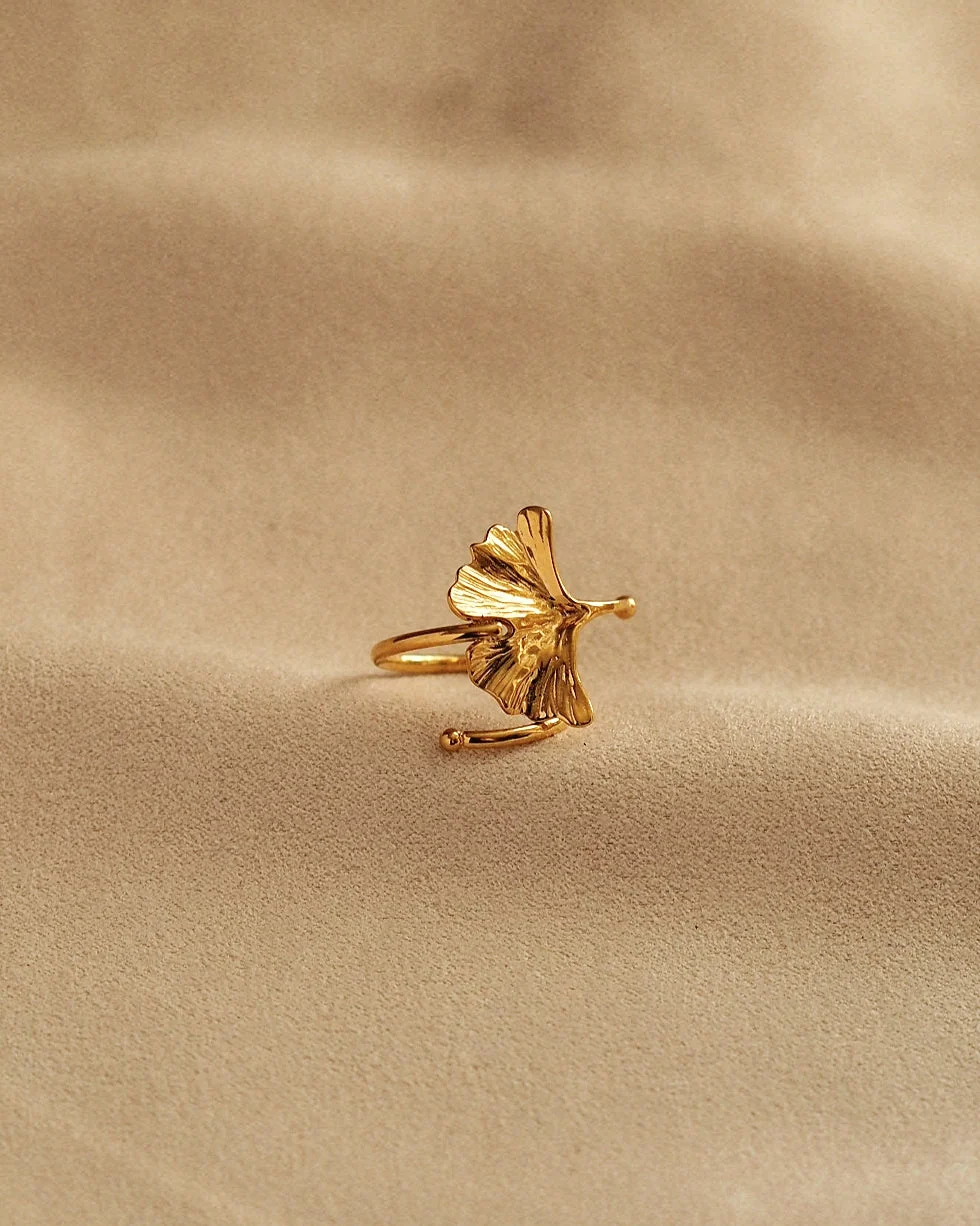 Gingko Leaf Ring in Gold - Image 2