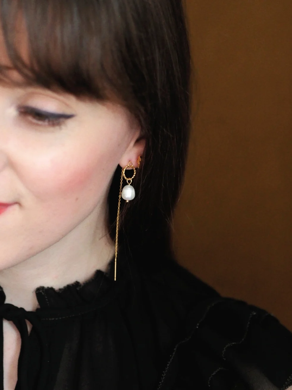 Signature Chain Earrings N°29 in Gold - Image 3