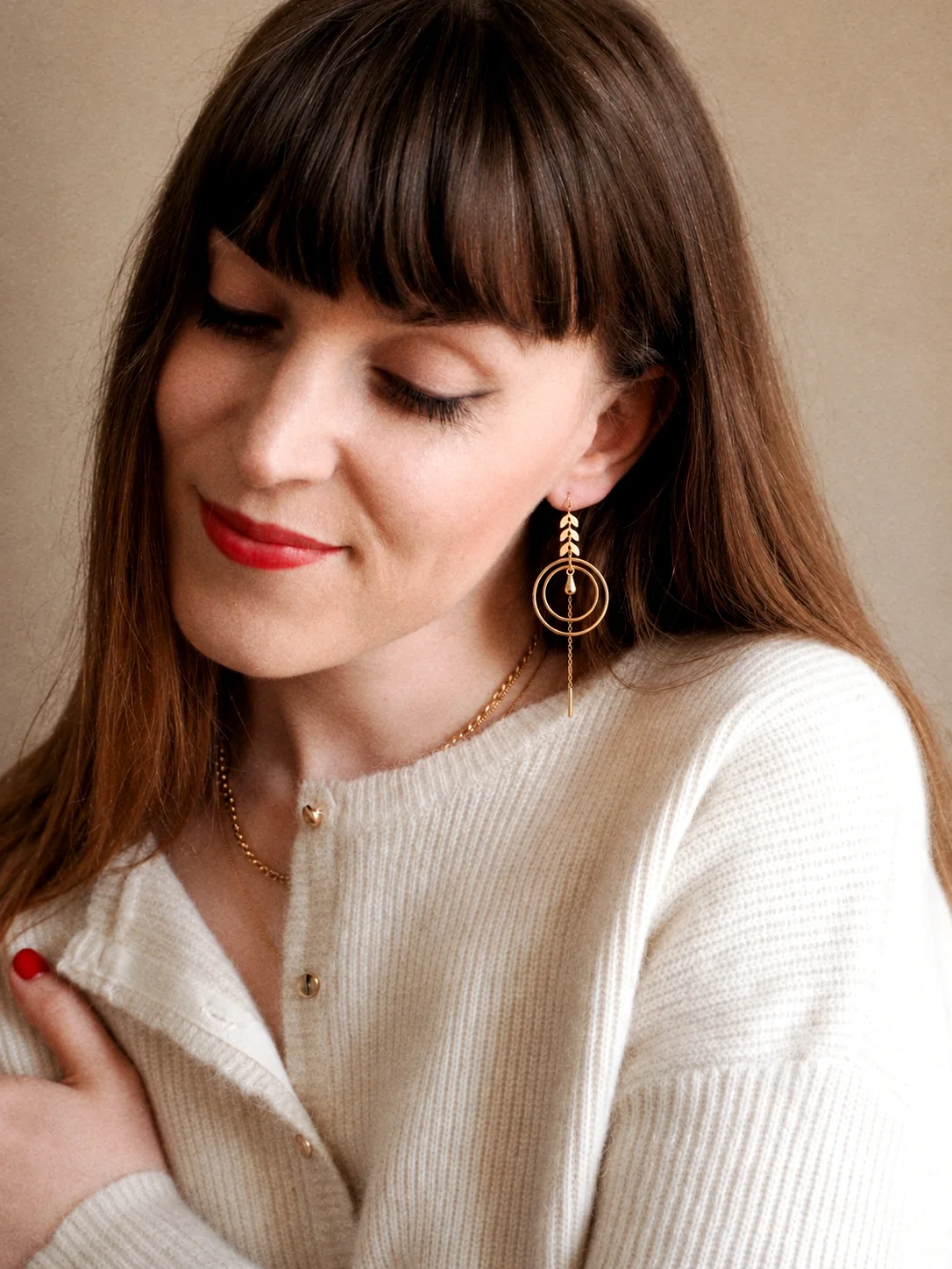 New Summer 25 in Gold / Signature Chain Earrings - Image 2