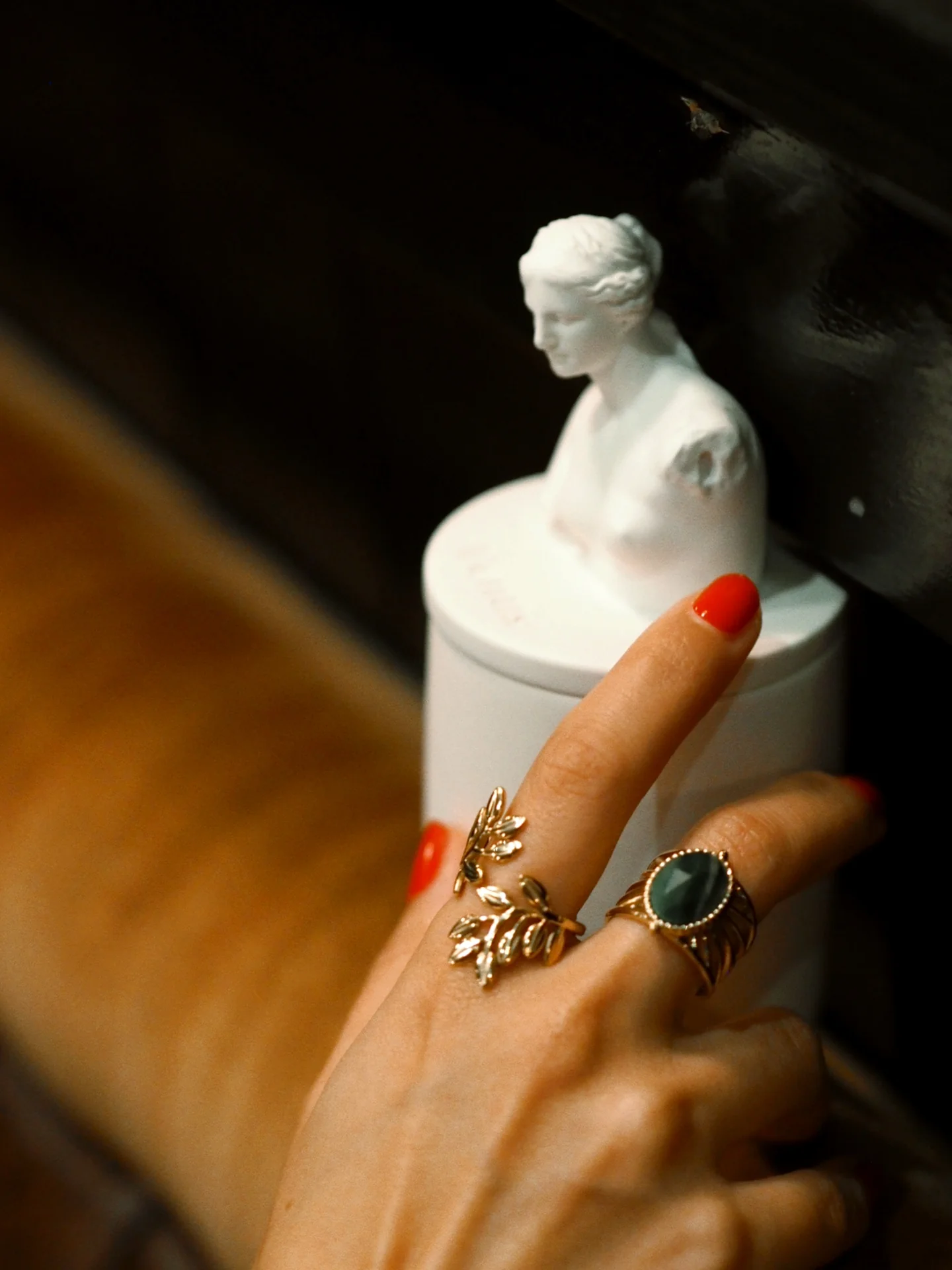 Unique Green Gemstone Ring - Image 6