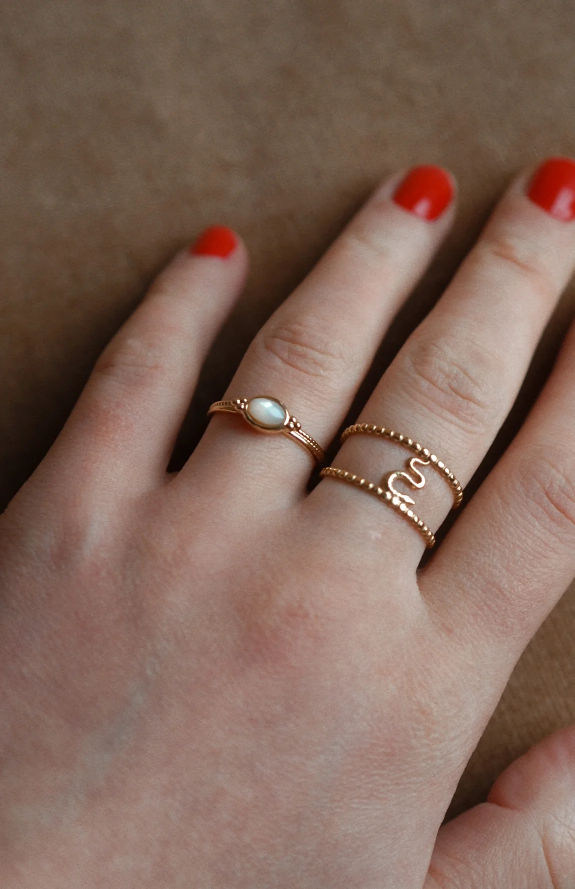 White Gemstone Ring - Image 2